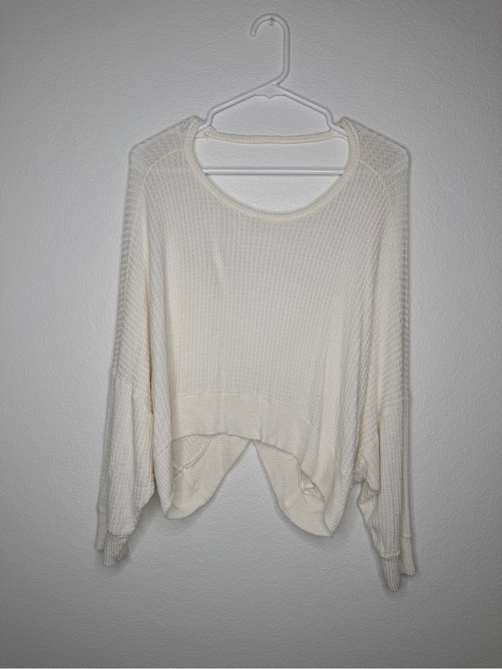 Cream Twist Back Waffle Knit Sweater Size Small Oversized Open Back Pullover